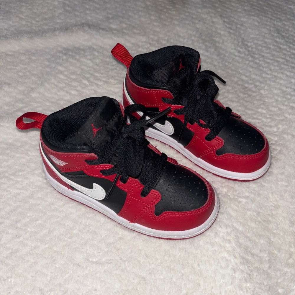 Toddler Jordans - Picture 1 of 4